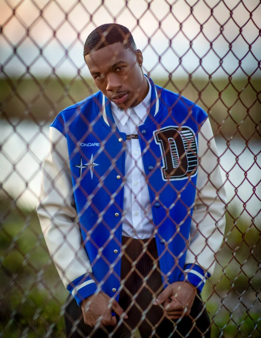Editorial — magazine, press by Toni Lowe, photo 16 of 45