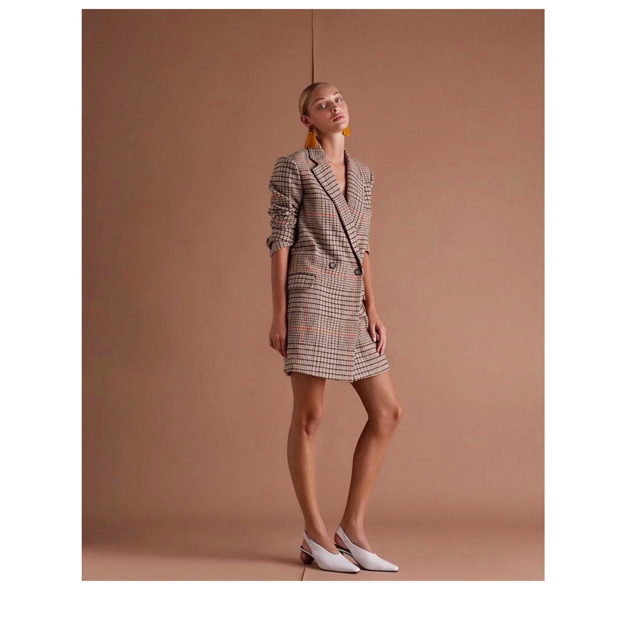 Editorial — magazine, press by Toni Lowe, photo 3 of 45