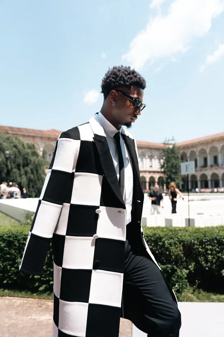 Milan Fashion Week — fashion, wardrobe styling, 2023 by Toni Lowe, photo 1 of 7